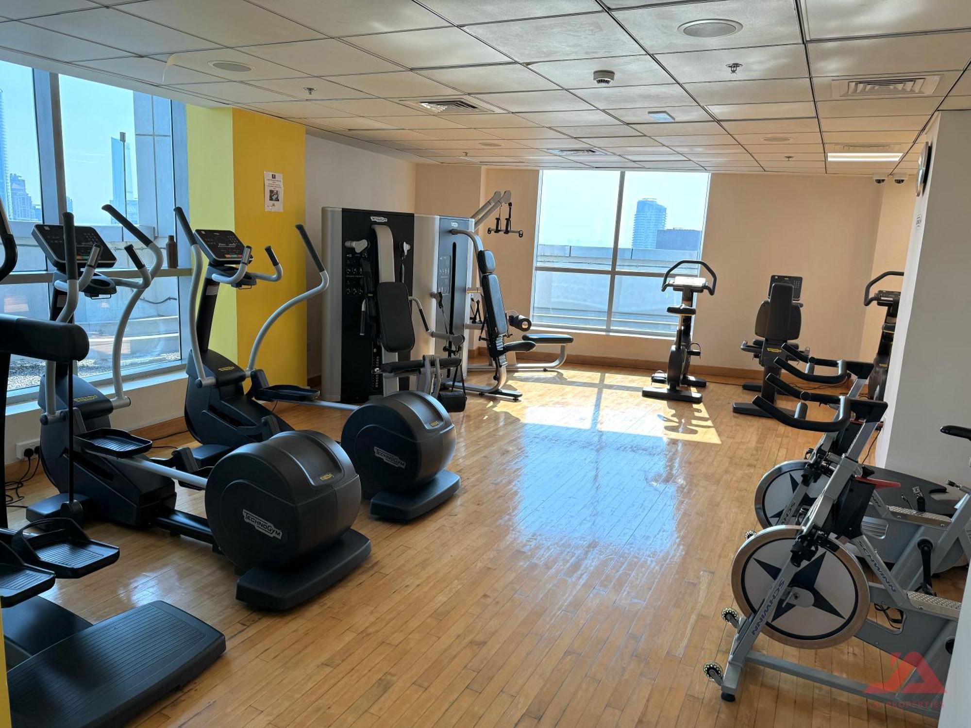 Cozy Marina & Sea View Apt In Bay Central Tower Dubai Marina With Modern Gym & Pool, Steps To Beach & Metro Eksteriør bilde